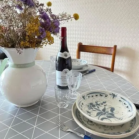- Le Montauban - Avec Grande Terrasse * La Chaume